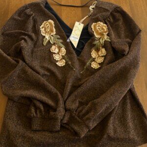 Gimmicks NWT Brown Shimmer V-Neck Sweater